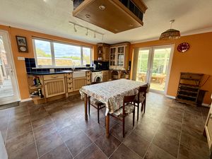 Photo 20- click for photo gallery